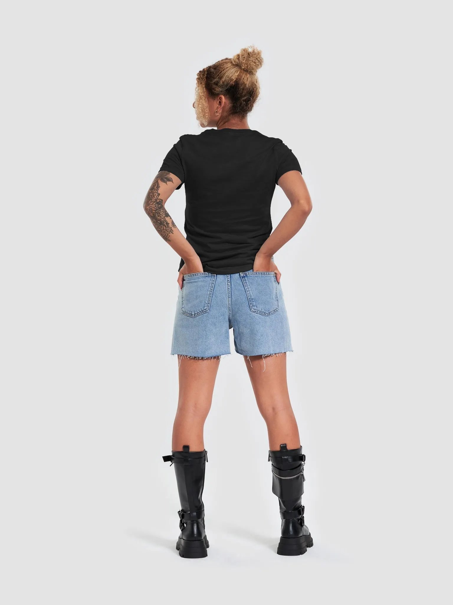 Bootsy Crossbones product image (6)