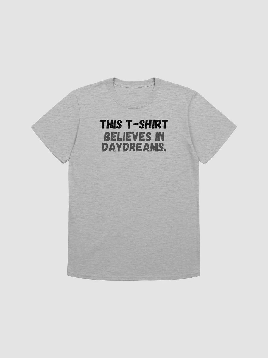 This t-shirt believes in daydreams. product image (2)