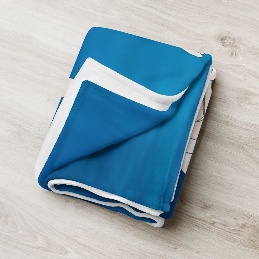 Ever Trua's Underwater Daki Blanket product image (6)