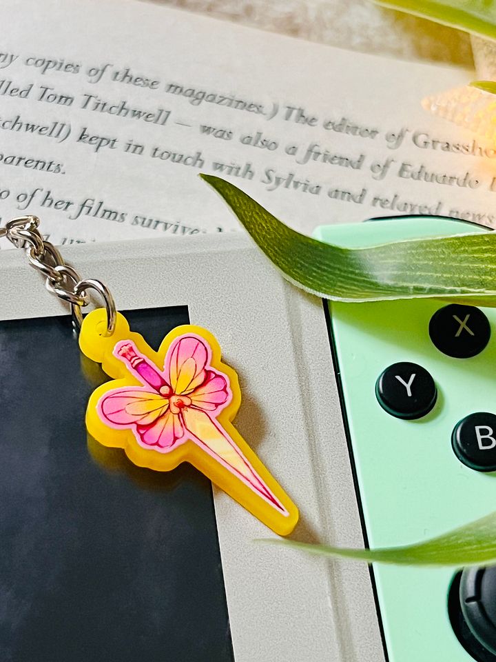 Winged Dagger Switch Charm product image (1)