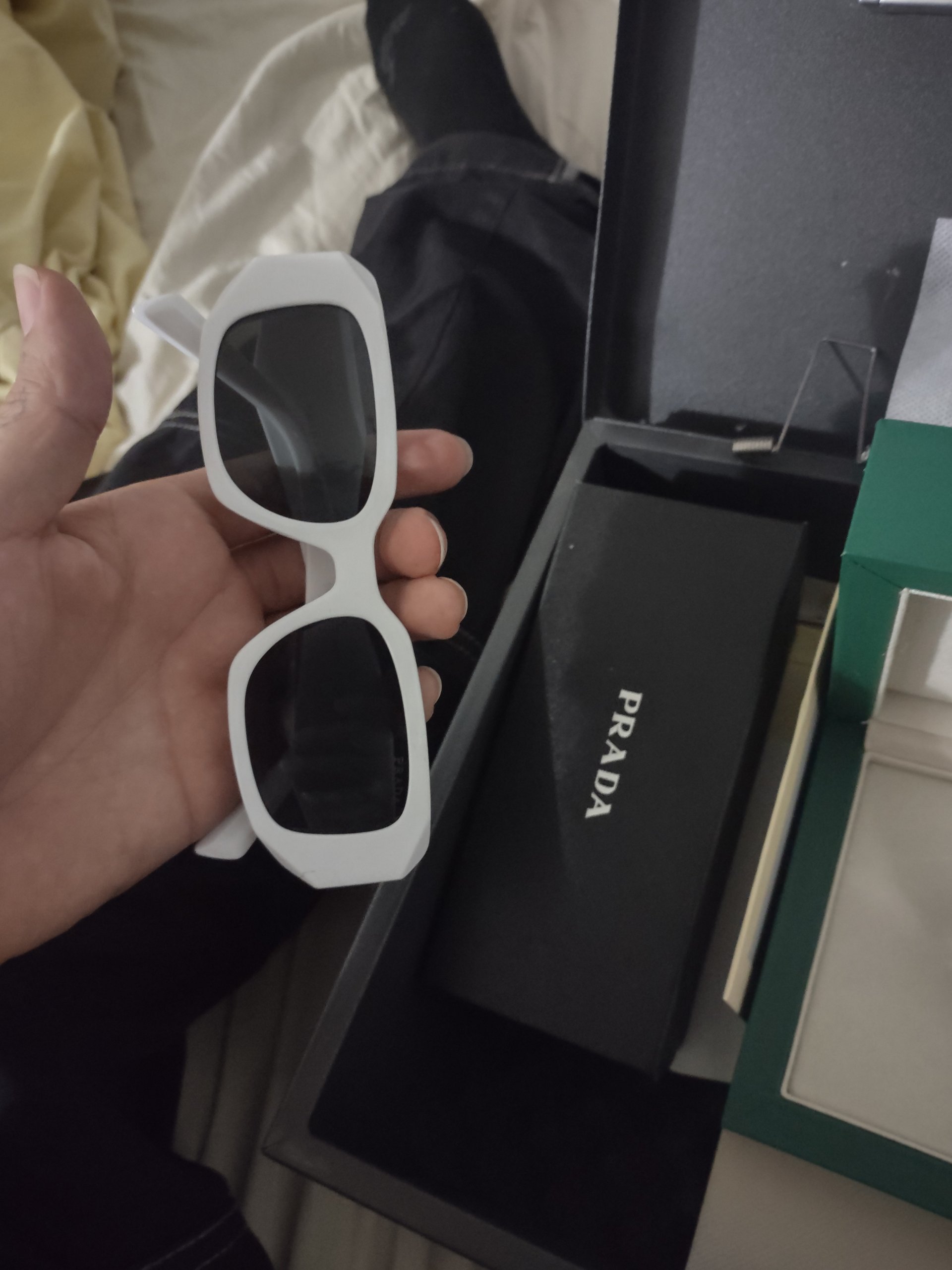 Prada sunglasses product image (2)