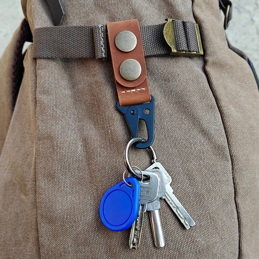MEEBOY Handmade Leather Key Chains, Carabiner Keys with Double Button product image (6)