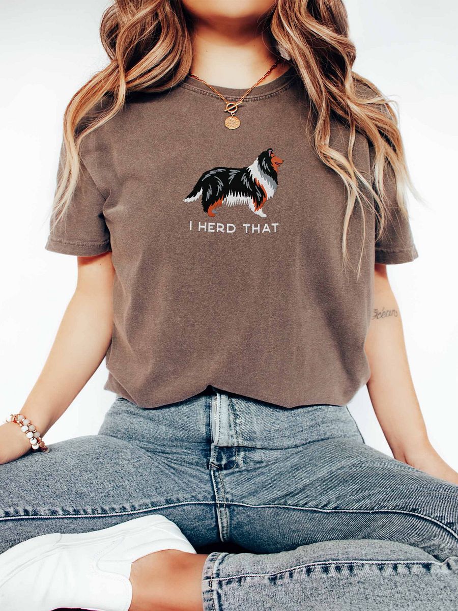 I Herd That T-Shirt(Embroidered) of a Rough Collie(Tricolor) product image (2)