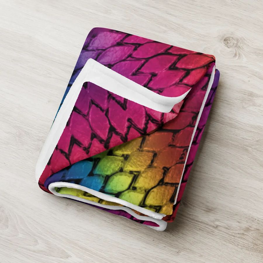 Diagonal Rainbow Dragon Scales Throw Blanket product image (6)