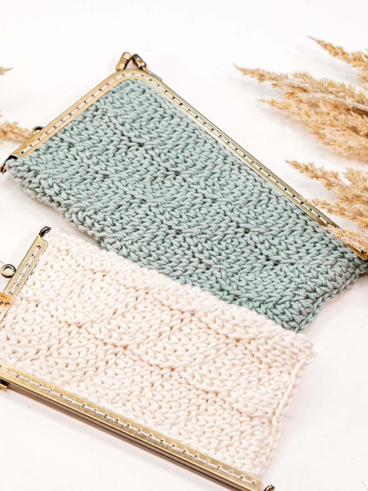 Happily Ever After Crochet Clutch Pattern - Learn to Steek! product image (2)
