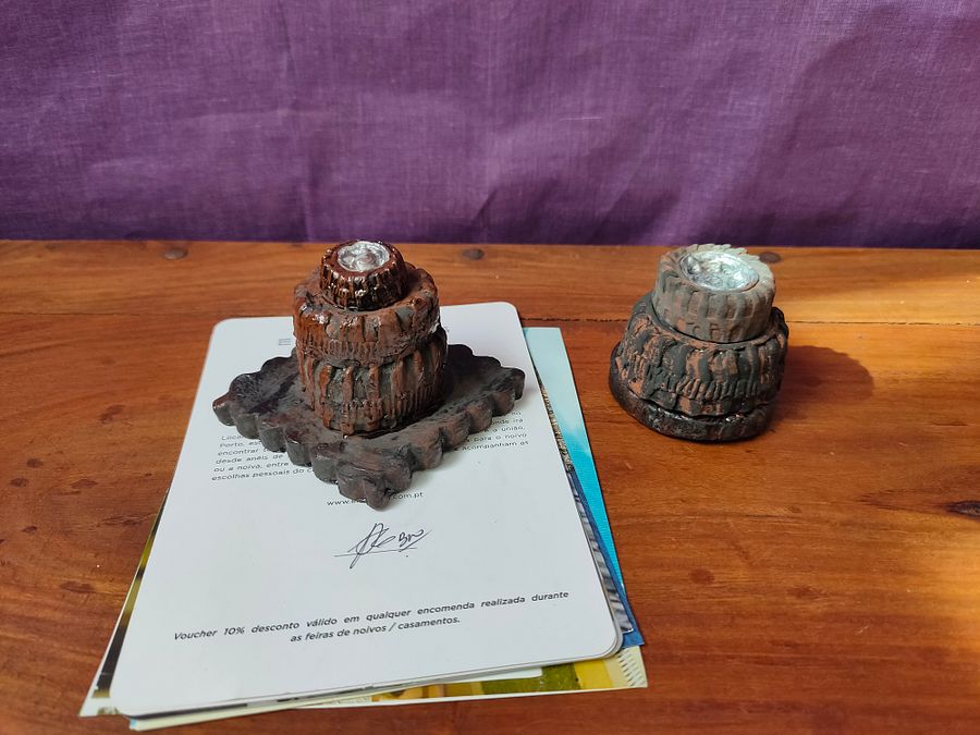 Conjunto de pneus composto por 4 peças, pisa-papéis, suporte incenso, suporte tealight, taça de clips product image (5)