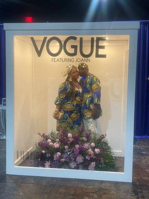 Build Plans for A Vogue Photo Booth product image (2)