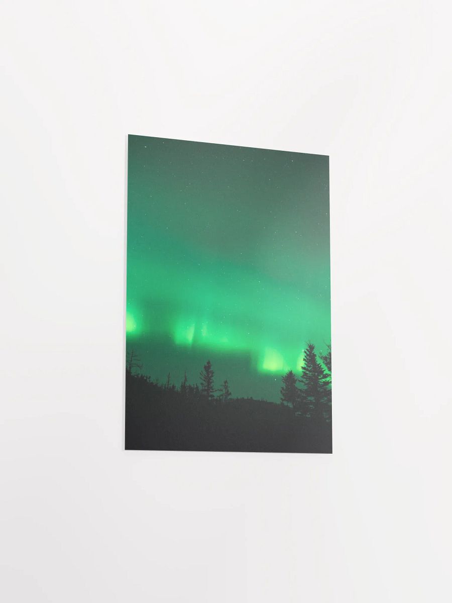 “Emerald Veil” – Northern Lights Art Print product image (3)
