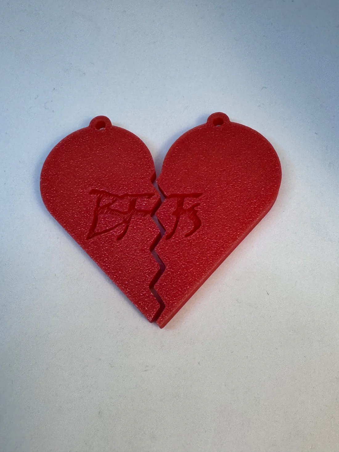 3D printed heart necklace, customisable product image (5)