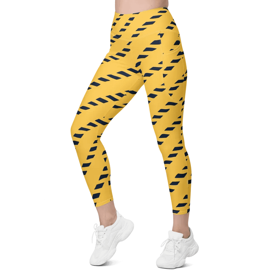 Leggings with Pockets – Lines Seamless Pattern for Ultimate Style & Functionality product image (4)