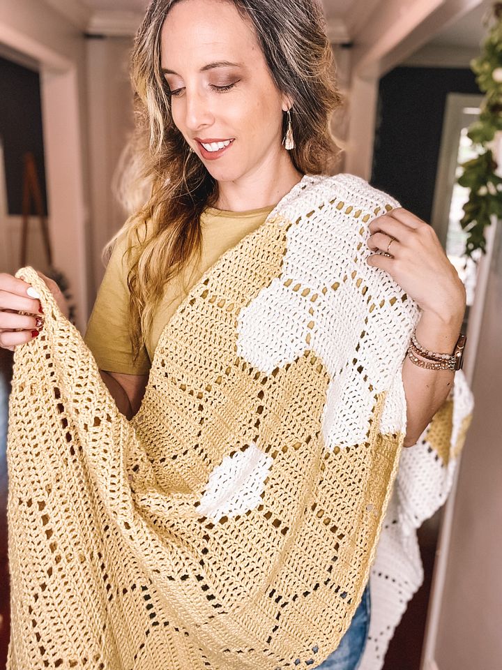 Modern Honeycomb Crochet Shawl Video Tutorial product image (1)