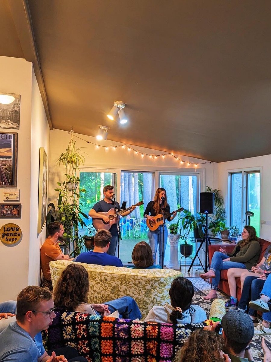 House Show product image (1)