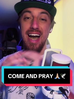 Come and pray by joining the livestream, here on TikTok! 😆 #prayer #jesus #tiktoklive #christiantiktok 