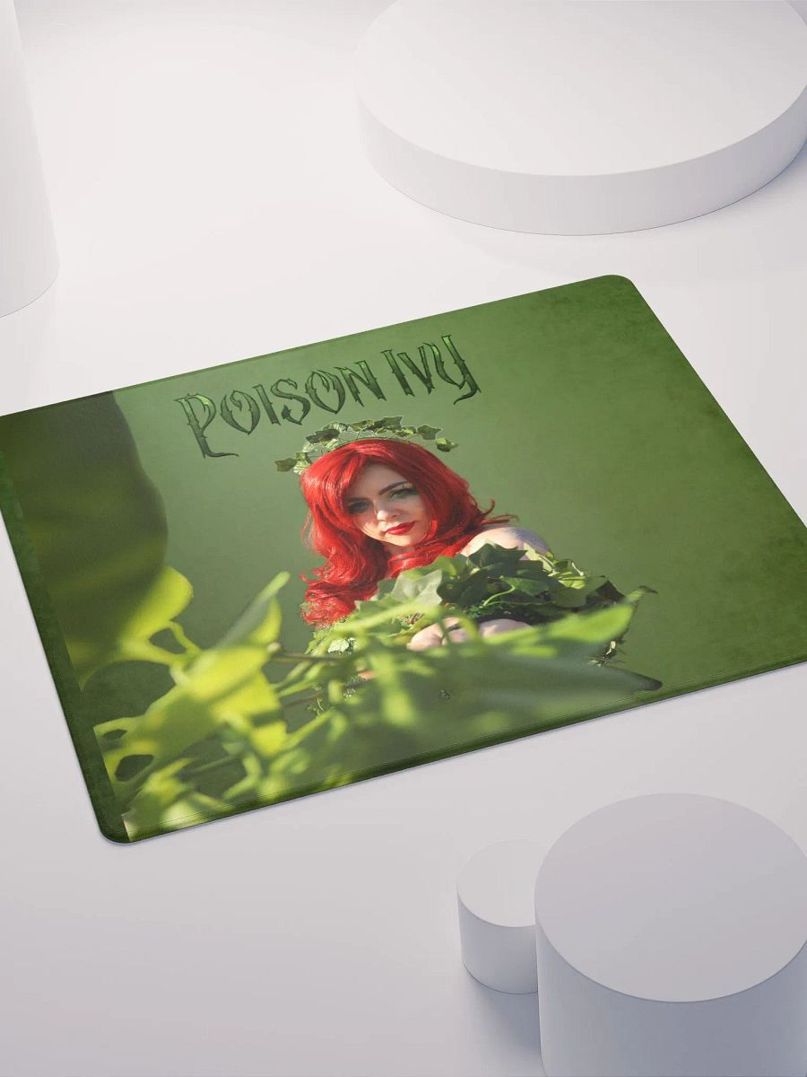 Poison Ivy Gaming Mousepad product image (4)