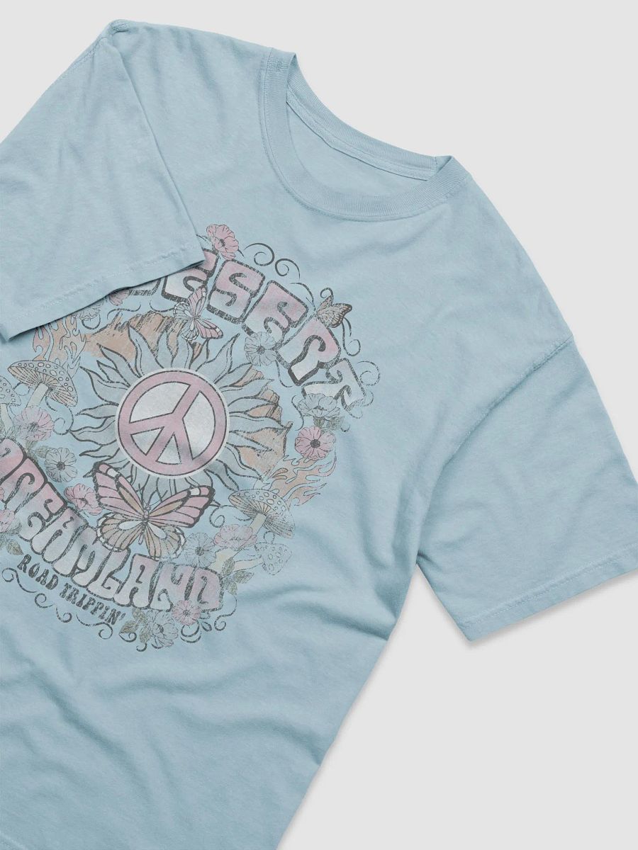 Desert Dreamland: Arizona Desert Tee | Retro-Style Western T-Shirt for Travel and Road Trips product image (7)