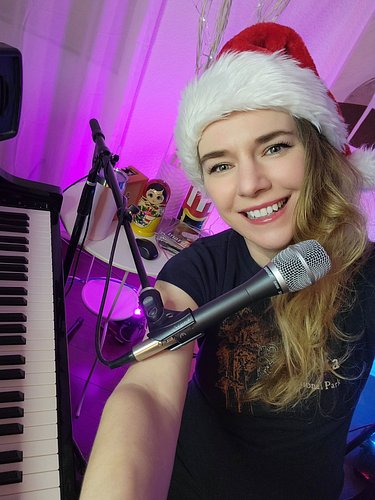 Excited about our Christmas stream!🎄🧑‍🎄 (online concert)
Fri, Dec 12
12:30pm Los Angeles / 3:30pm New York
20:30 LONDON (GMT)...