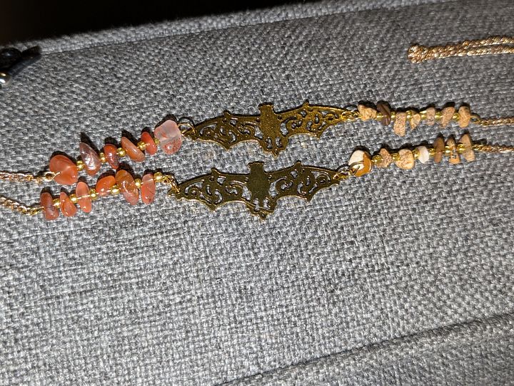 Gold Glasses Chains With Bats product image (1)