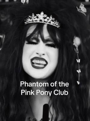 This is EVERYTHING! #chappellroan #phantomoftheopera #halloween #mashup @chappell roan 