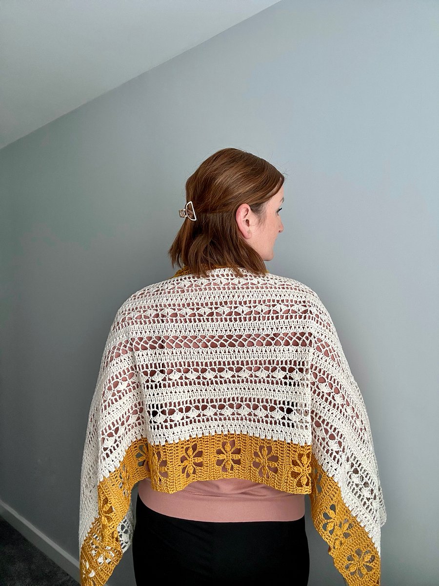 Heart Of Rose Shawl product image (6)