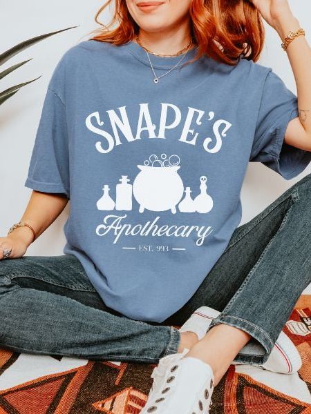 Apothecary Vintage Minimalist Shirt product image (32)