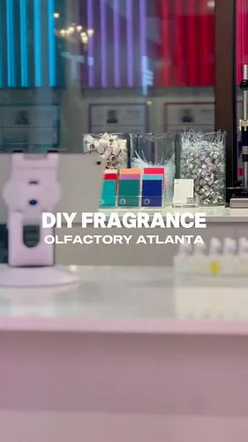 📍OLFACTORY - Ponce City Market

Clean, modern, and all about you, @olfactorynyc brings custom fragrance to life right in the ...