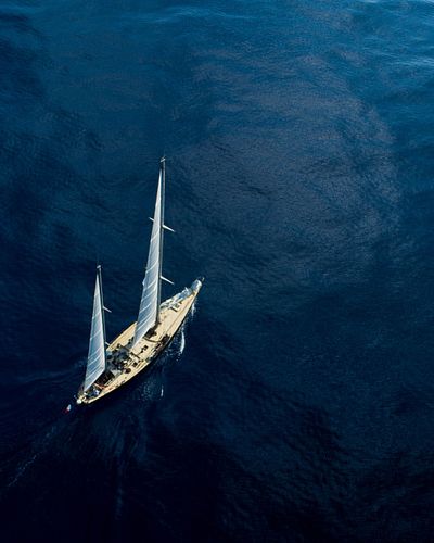 Several weeks of sailing on the Pen Duick VI, etched in our memories.
These images will be there forever, somewhere in our he...
