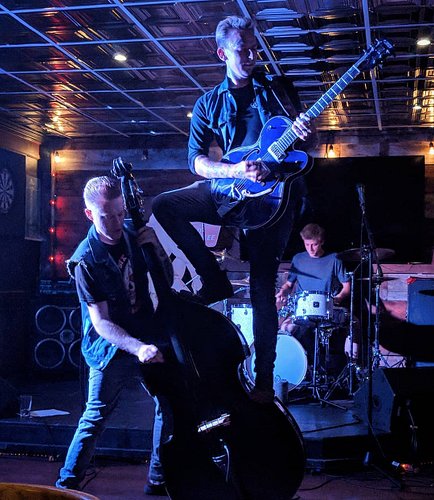 From our show at @thekalstage on Friday! 
Photo by @ninemilanina