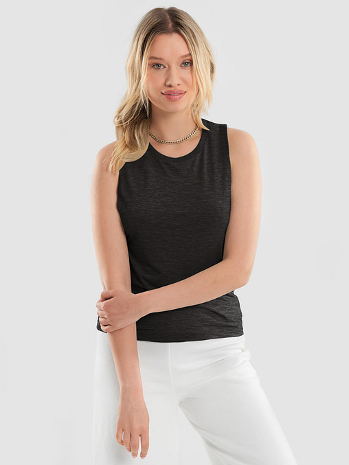 Photo showing Bella+Canvas Women's Flowy Muscle Tank