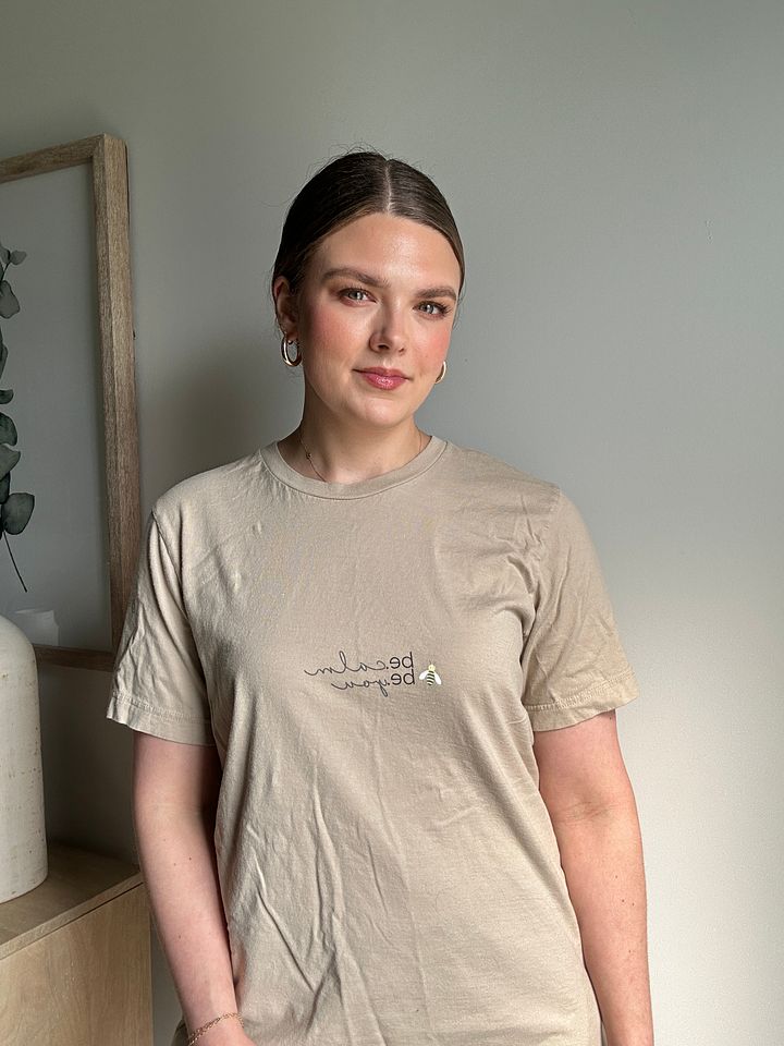 be.calm tee product image (1)
