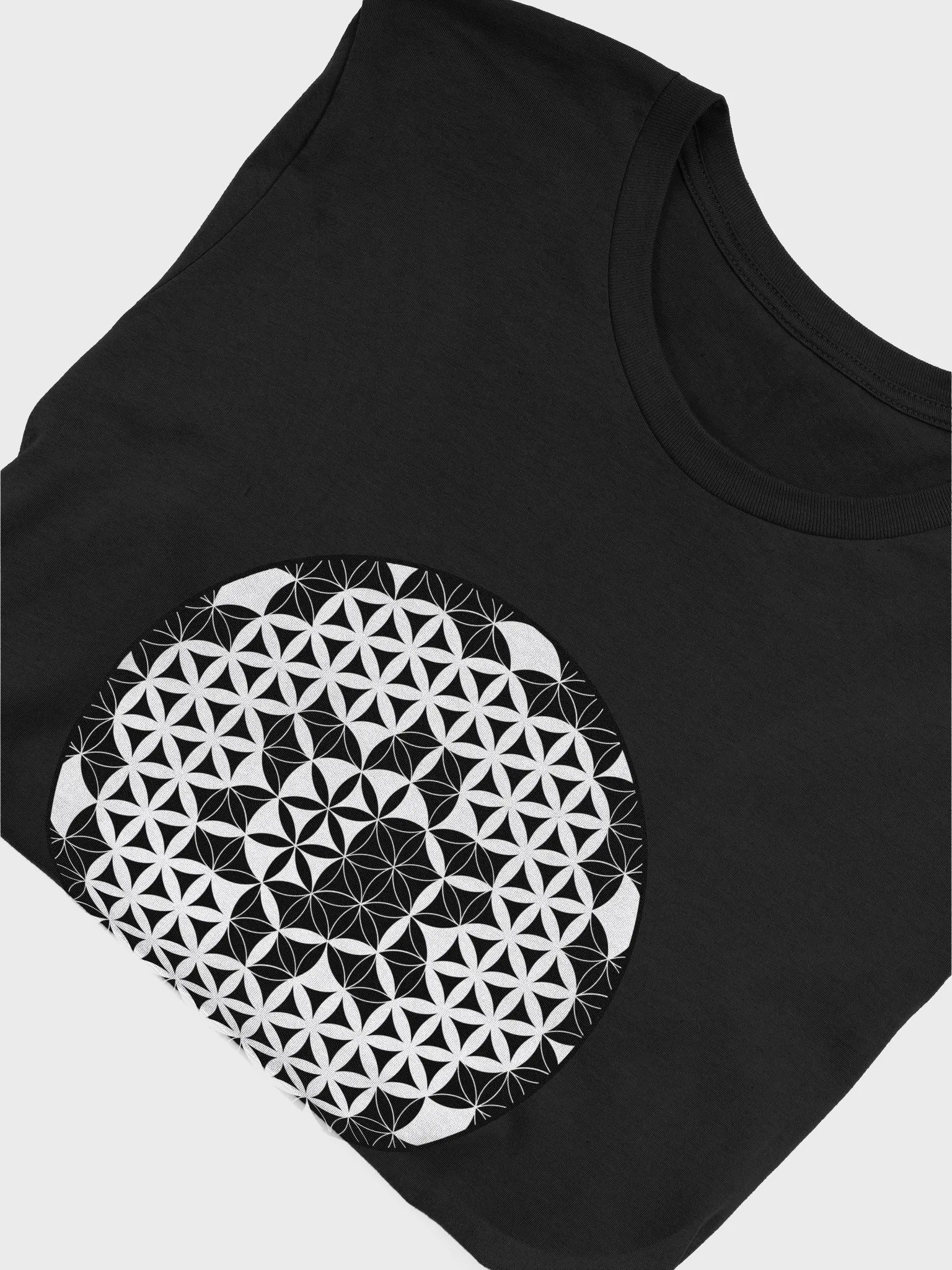 Ying Yang T-shirt product image (38)