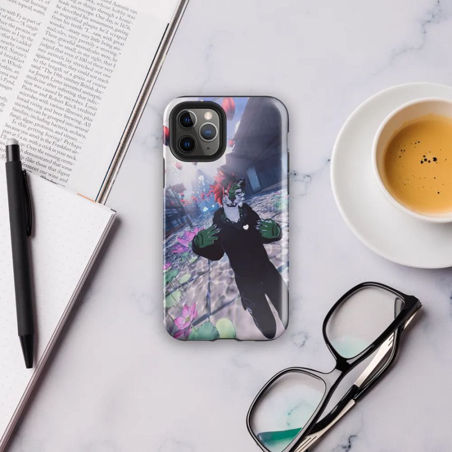 Lucky IPhone case product image (31)