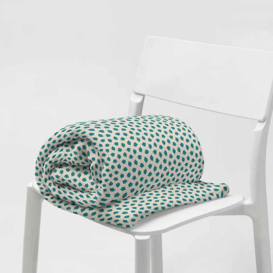 Blue Leaves Throw Blanket product image (6)