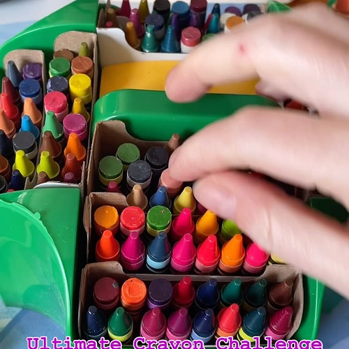 I’ve decided I’m going to make a drawing for every single #crayon in the Ultimate Crayon Collection by Crayola. This is drawi...