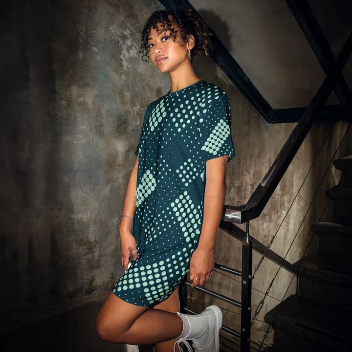 Tizzy Dress product image (1)