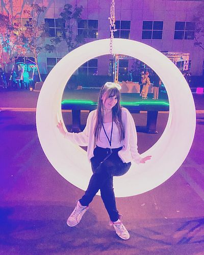 Glowing ✨ 
_______
#streamer #gamer #gamerlife #gaming #girlgamer #girlswhogame #twitch #twitchgirls #twitchpartner #twitchtv...