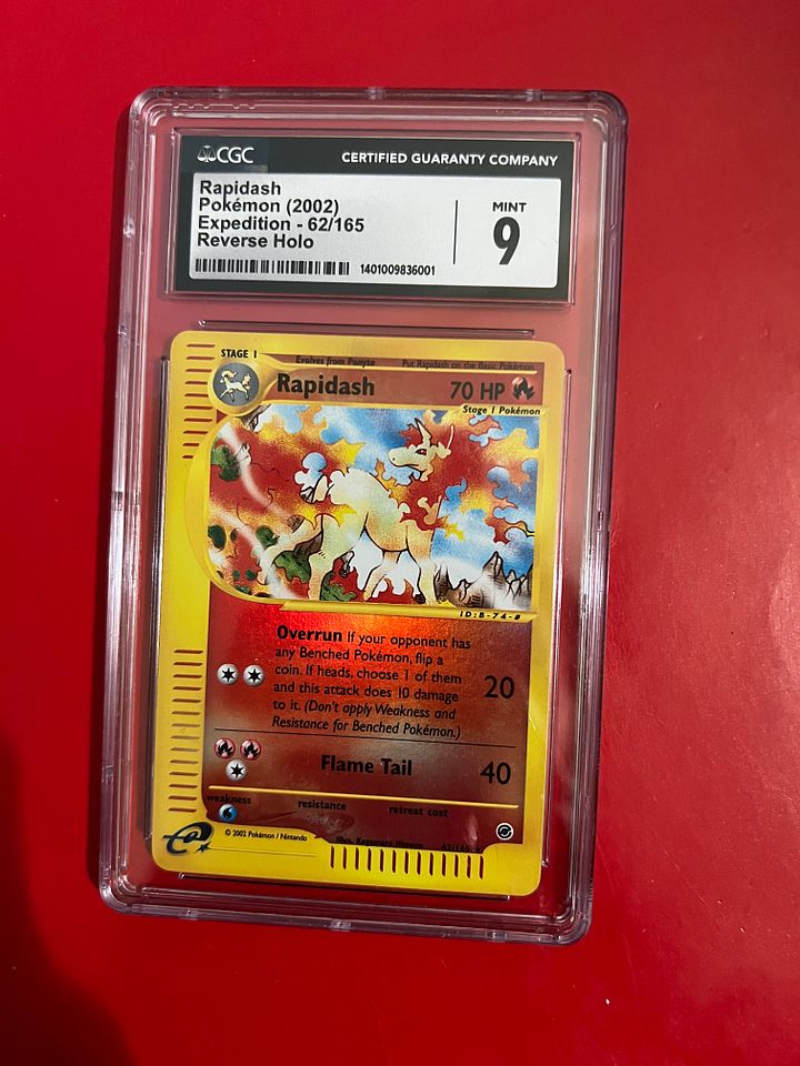 Pokemon card graded product image (1)