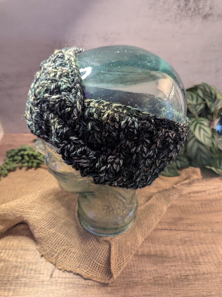 Meadow Ear Warmer - Dark Green Varigated product image (2)