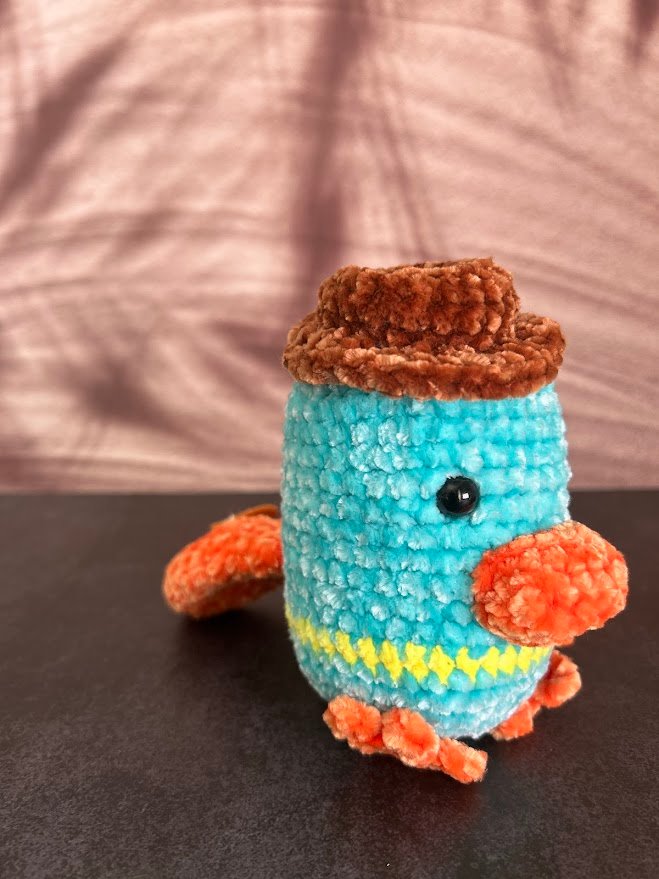 Napoleão (platypus amigurumi) product image (3)