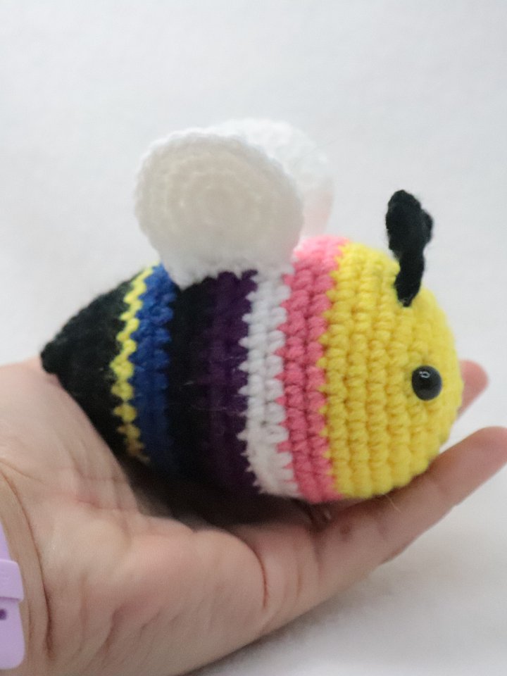 Gender Fluid Bee product image (2)