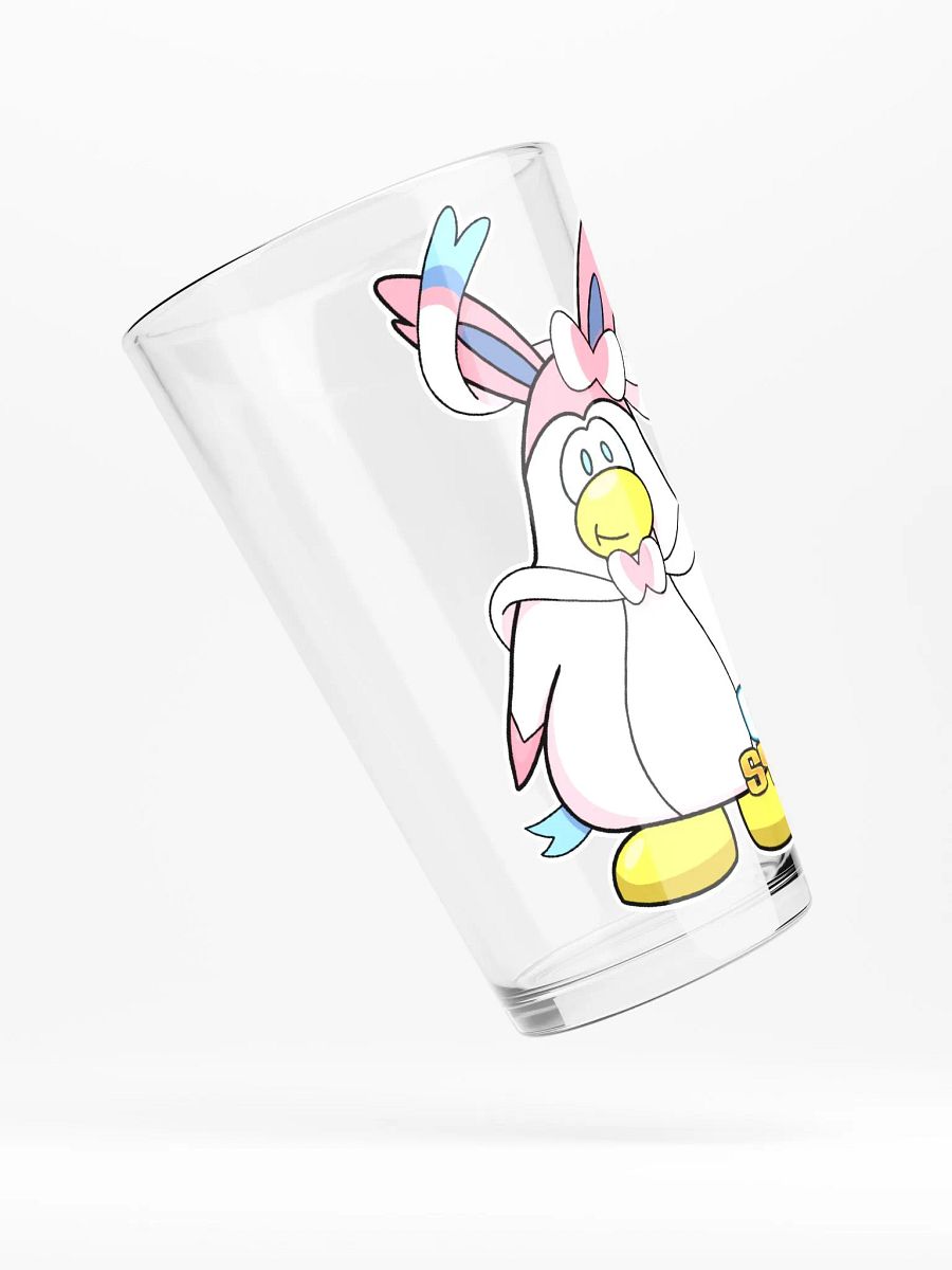 Club Sylveon Pint Glass product image (4)