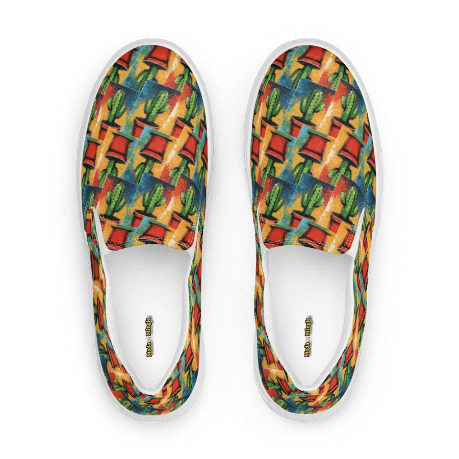 🌵 Women's Slip-On Canvas Shoes – Cactus Print for a Trendy Desert Vibe! product image (1)