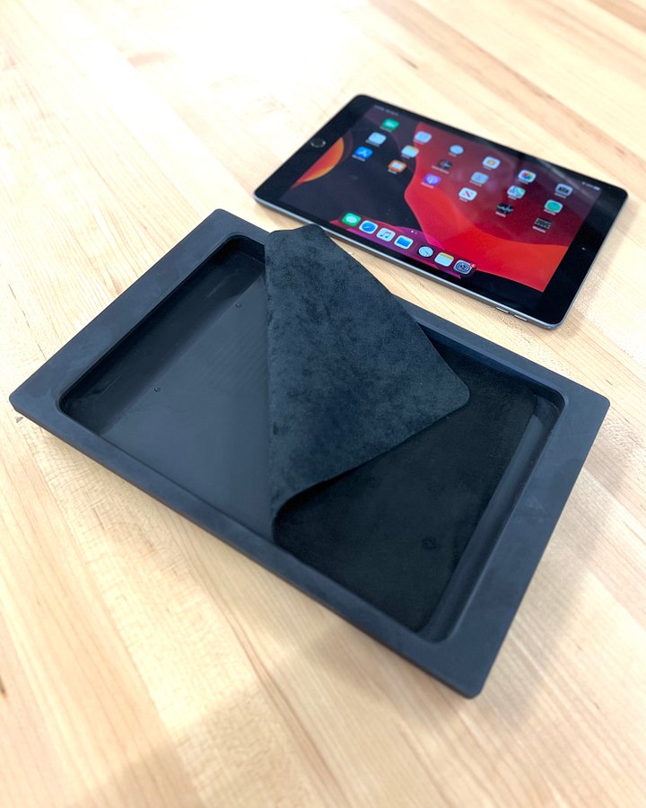 iPad Pro, 10.5-inch, Gen 2 - SIDE SLIDER Dash Kit product image (1)