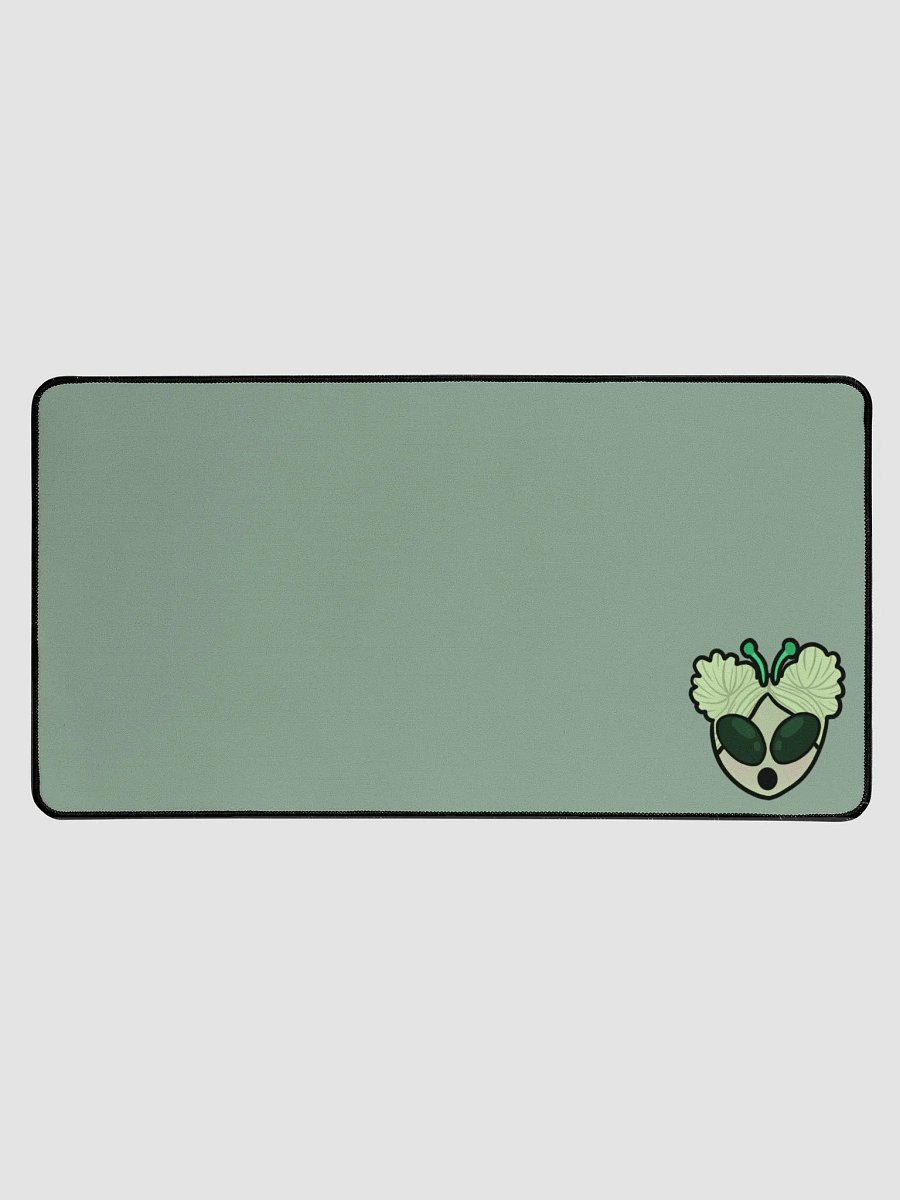 Alien Deskmat product image (1)