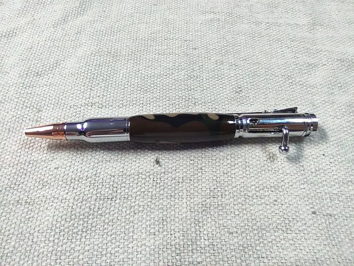Stealth & Shine Bolt Action Pen – Dark Camo with Chrome Finish - RBBLTCAMO2 product image (1)