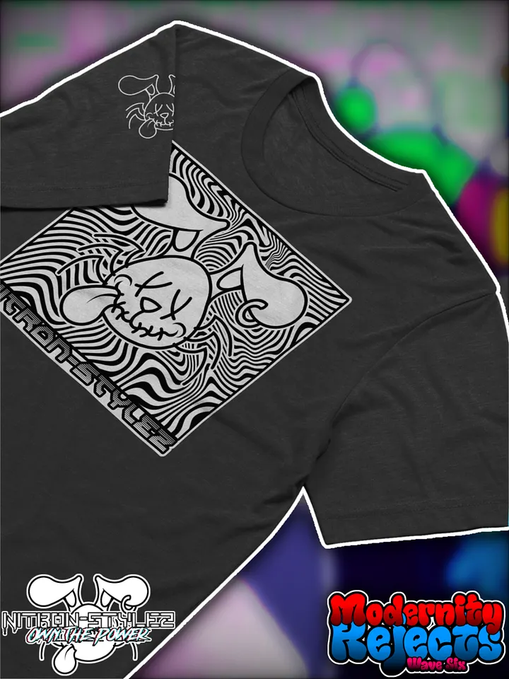 Wave 6 - Trippy Square product image (1)