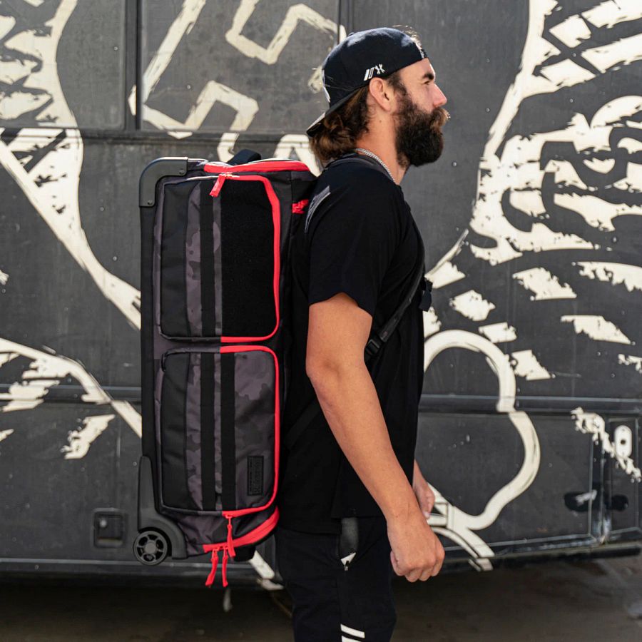 Expand 75L - Roller Gear Bag - Shroud Red product image (2)