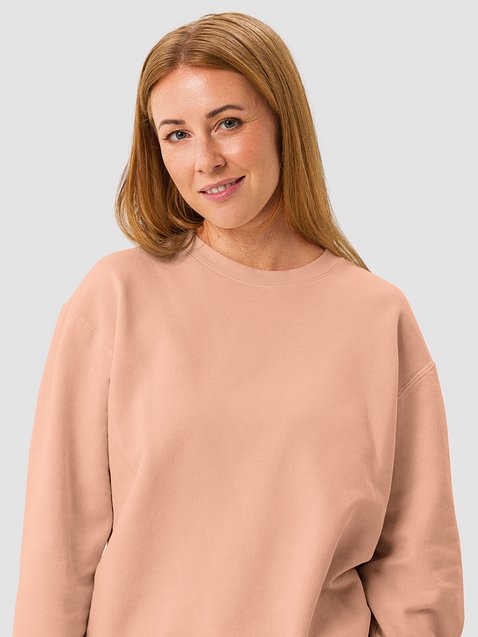 Photo showing Comfort Colors Unisex Garment-Dyed Fleece Crewneck Sweatshir