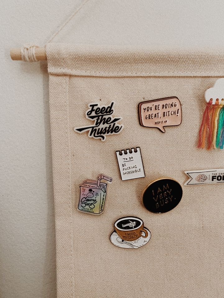 Feed the Hustle Classic Pin product image (2)