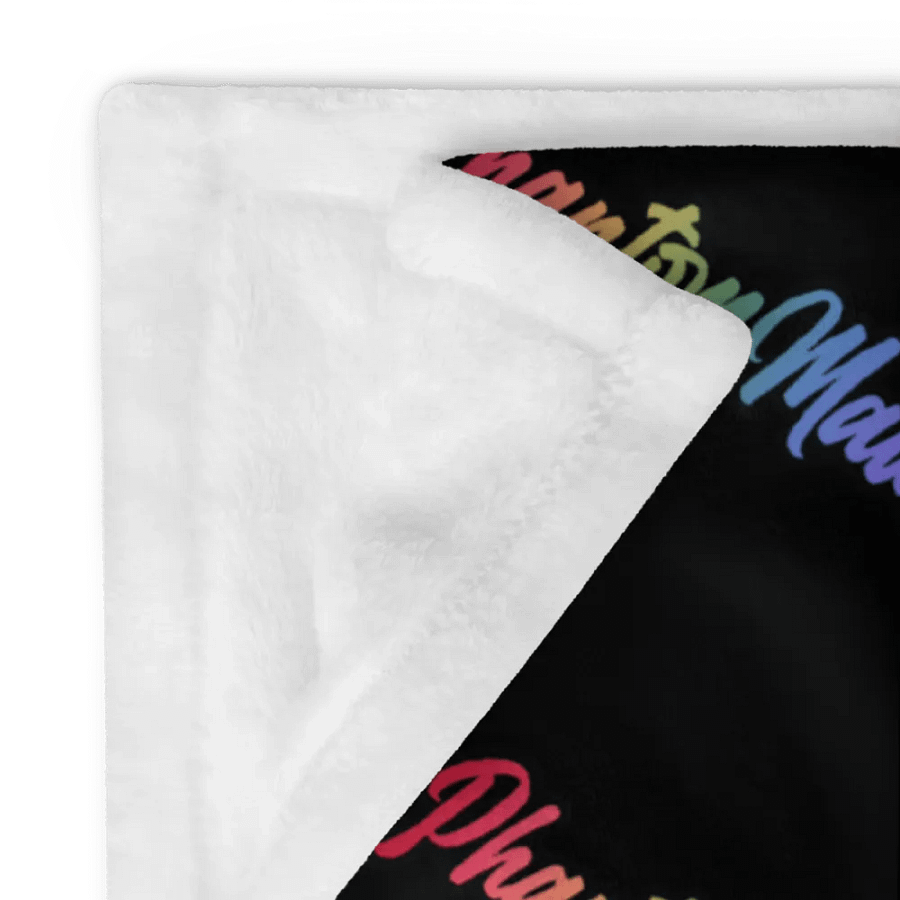'PhantomMaul' Rainbow Throw Blanket product image (12)