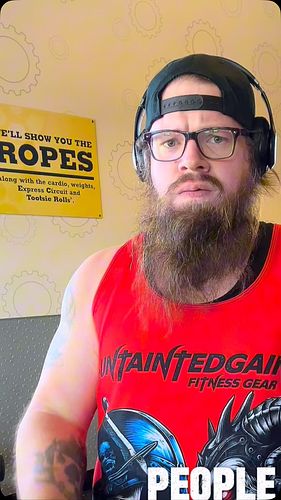 #untaintedgainsfitnesswear